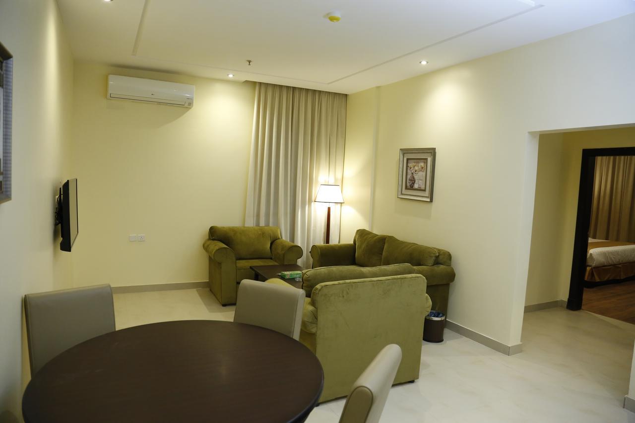 Flora Hotel Suite 2 فلورا2 للشقق المخدومة Riyadh Ngoại thất bức ảnh
