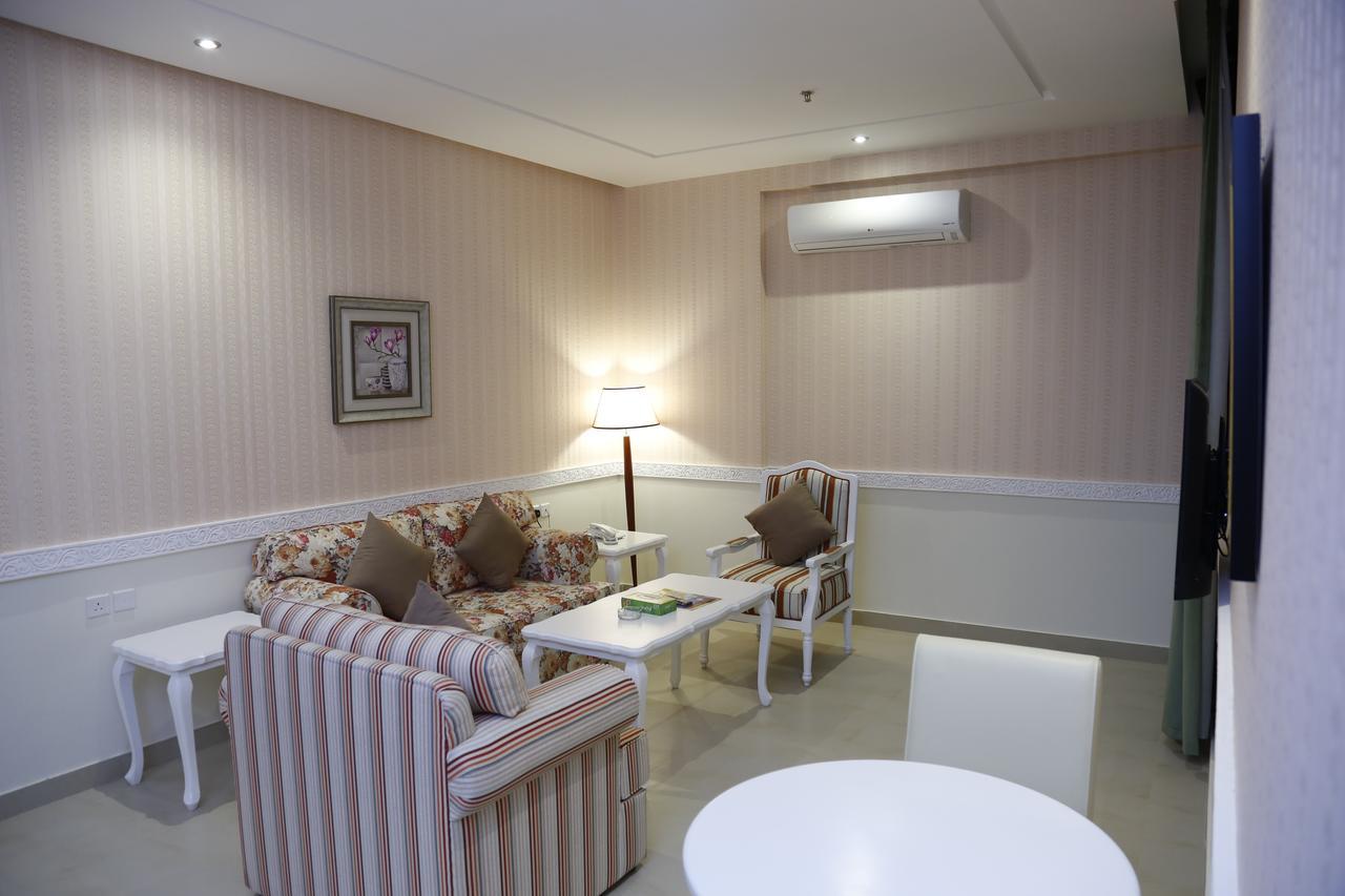 Flora Hotel Suite 2 فلورا2 للشقق المخدومة Riyadh Ngoại thất bức ảnh