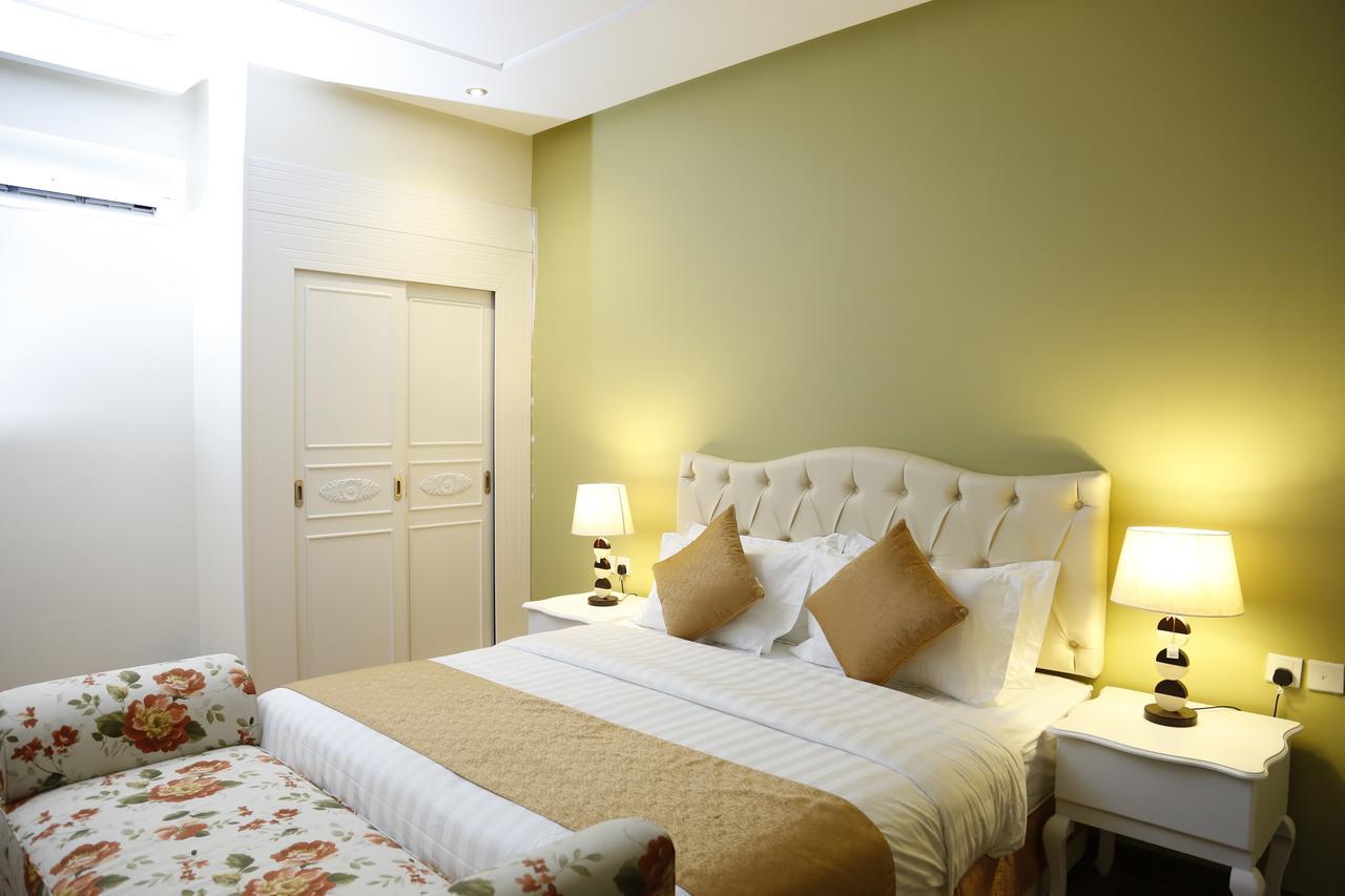 Flora Hotel Suite 2 فلورا2 للشقق المخدومة Riyadh Ngoại thất bức ảnh