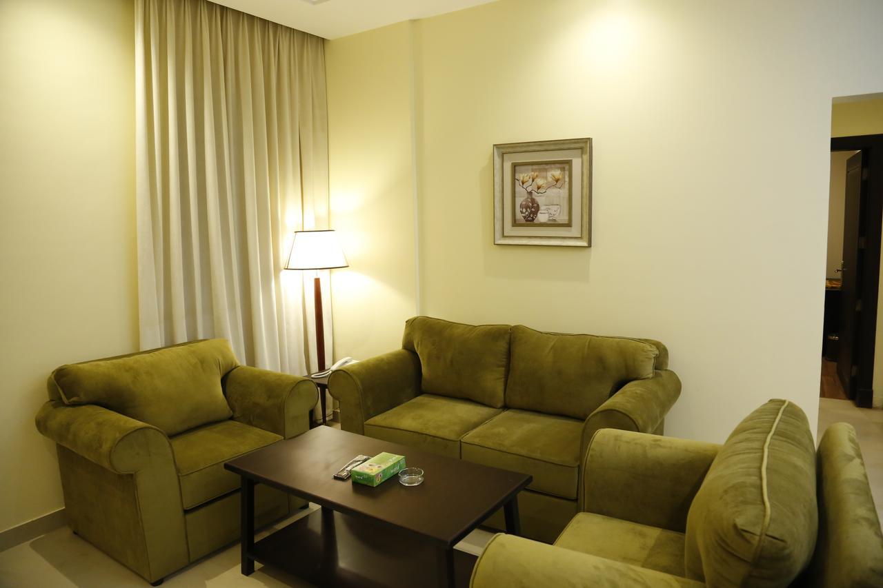 Flora Hotel Suite 2 فلورا2 للشقق المخدومة Riyadh Ngoại thất bức ảnh