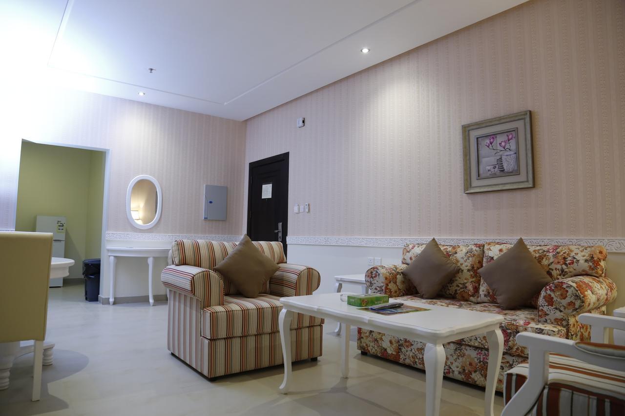 Flora Hotel Suite 2 فلورا2 للشقق المخدومة Riyadh Ngoại thất bức ảnh