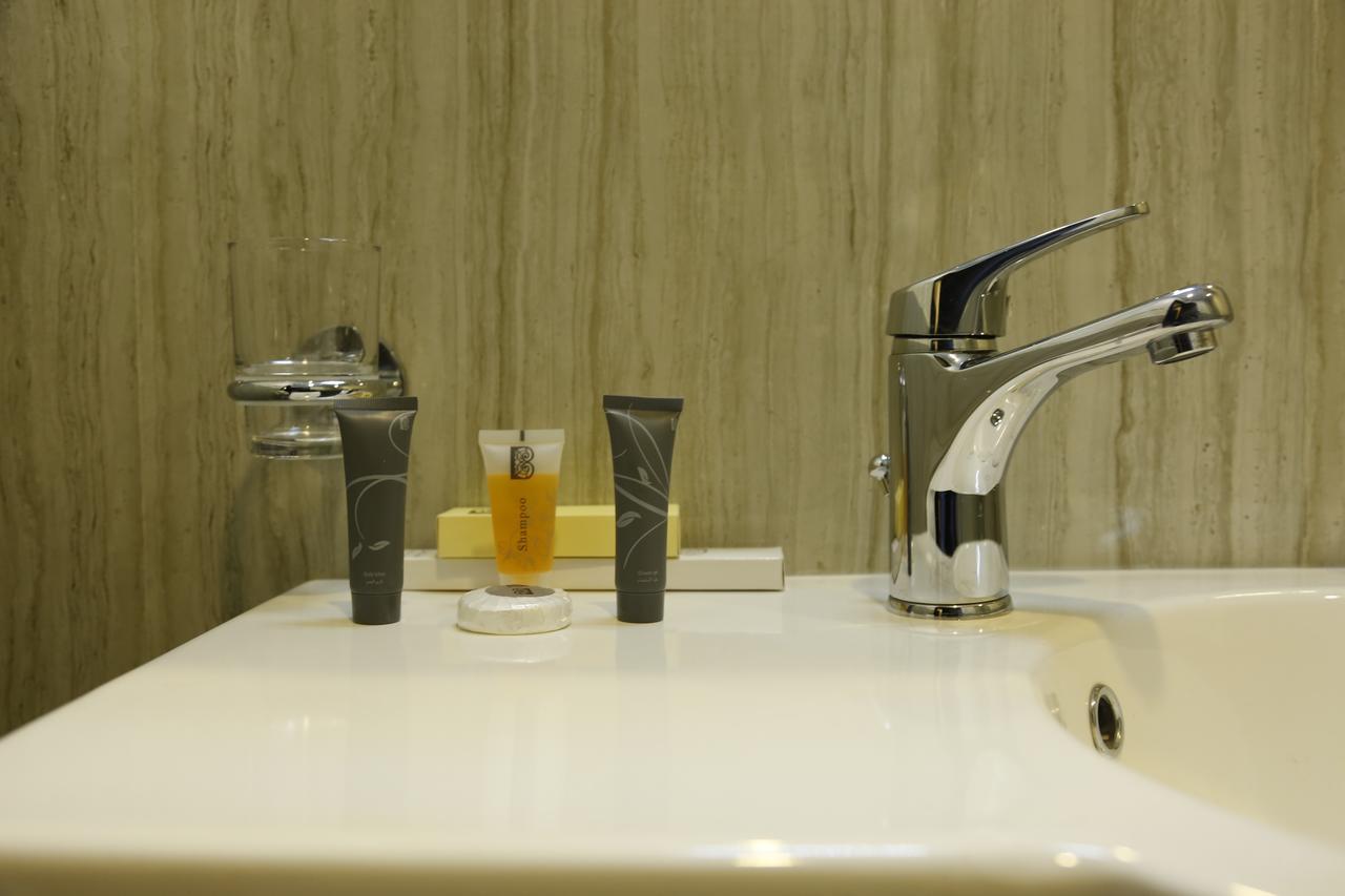 Flora Hotel Suite 2 فلورا2 للشقق المخدومة Riyadh Ngoại thất bức ảnh