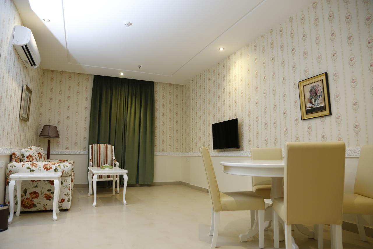 Flora Hotel Suite 2 فلورا2 للشقق المخدومة Riyadh Ngoại thất bức ảnh